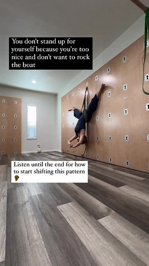 The “fawn” response is often referred to as the fourth response to stress or danger, alongside the more commonly known “fight,” “flight,” and “freeze” responses. It involves immediately acting to please or appease a threat in order to avoid conflict. This can be a result of long-term conditioning, often from a young age, where a person has learned that pleasing others can be a way to avoid or minimize violence, criticism, or emotional abandonment.Changing a fawn response involves several steps t