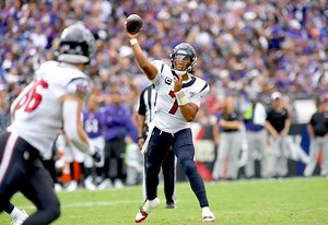 NFL DFS Week 6 First Look for DraftKings and FanDuel