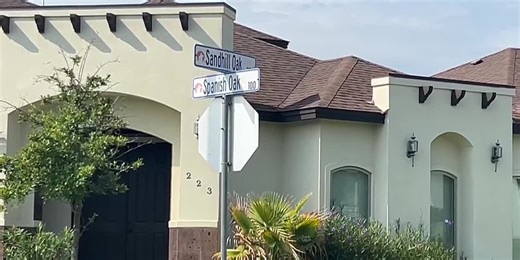 Border Patrol agent arrested for assault and strangulation, Laredo Police say