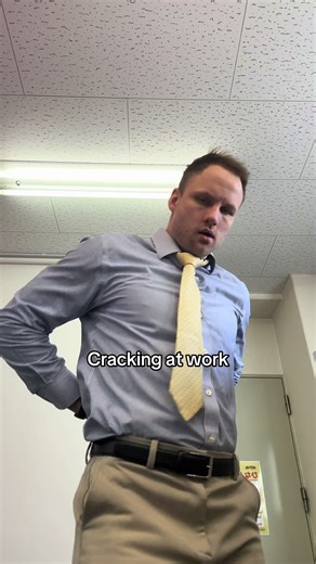 Juicy sounds today #nickscracks | cracking bones asmr