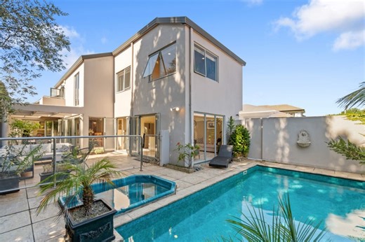 2/20A Matai Road, Greenlane, Auckland City, Auckland