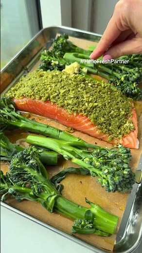 Pesto-crusted Salmon & Garlic Broccolini 🐟🥦 Easy to cook, and easier than ever to save this recipe