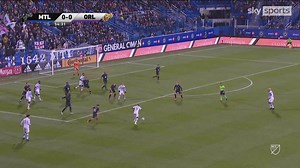 Mendez powers home sensational strike!