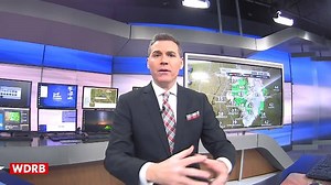 4.3K views · 140 reactions | SNOW UPDATE Here's a look at live radar and future radar to help prepare for the snow showers. | Jude Redfield WDRB | Facebook