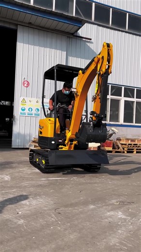 20 mini excavator #excavator #digger #loader #excavators #miniexcavator #minidigger #minipelle #minibagger #miniescavatore #miniexcadora #escavadora #loggrapple #excavating #excavations #excavation #bagger #minidiggers #excavatorsforsale #earthmoving #earthmover #excavatorattachments #attachment #excavatorattachment #electricexcavator #batterypowered #newenergyexcavator #backhoe #forklift #terrainforklift | Mini digger mini excavator