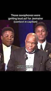 Berry Gordy’s daughter was married to Jermaine for 15 years then she divorced him cuz He publicly cheated on her MULTIPLE TIMES (ONCE EVEN WITH WHITNEY HOUSTON before whitney was famous btw) and had TWO children outside their marriage WHILE THEY WAS STILL TOGETHER. Also berry HATED Jermaine after all the cheating and stuff was exposed and Jermaine NEVER STOPPED doing it but by the time of the clip (9 years later) they were all cool…ig 👀🌚 (Btw the Clip is from the Jackson acceptance speech at 1
