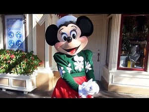 Minnie Mouse Greets us in her Christmas Holiday Outfit at Disneyland