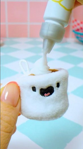 We love this series a whole latte! 🤎 #Miniverse #MiniversePlush #MakeItMiniPlush