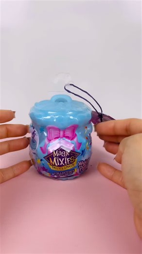 Toy Junkie on Instagram: "Magic Mixies Mixlings Collector’s Cauldron Mystery Unboxing Opening a magical Mixlings collector’s cauldron to reveal the surprise creature hiding inside this tiny enchanted world #magicmixies #mysterytoys #toyunboxing #surprisetoys #toycollector"