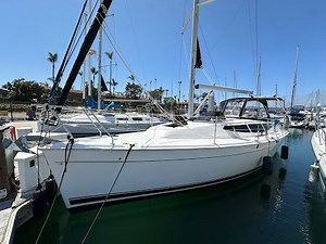 Marlow Hunter 33E Cruising Sailboat For Sale in San Diego California By: C Ian Van Tuyl Yacht Broker
