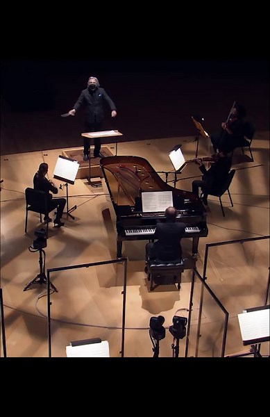 New World Symphony performs Charles Ives Three Places in New England