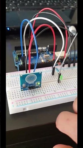 Simple Capacitive Touch Sensor Circuit #arduino #electronic #science #diy