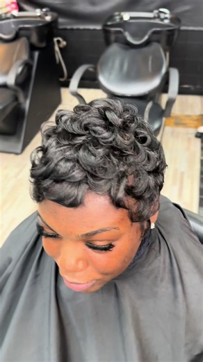 Transformación de cabello: Corte Pixie Perfecto