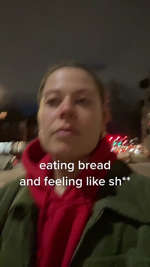 🤮150 years ago bread changed🤮 Most flour is now #roller milled, stripped of the nutrient rich bran and germ which means less nutrients, a longer shelf life, and cheaper costs. By stone milling we capture the full natural flavor and nutritional richness of whole grains. That means bread that works with your body, not against it. #foodfacts #breadtok #healthfood