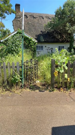 It’s finally happening after a year of searching and a fair share of heartbreak we have the keys to this beautiful old cottage in Everton Bedfordshire. Now the hard work begins! #renovationproject #renovation #cottagecore