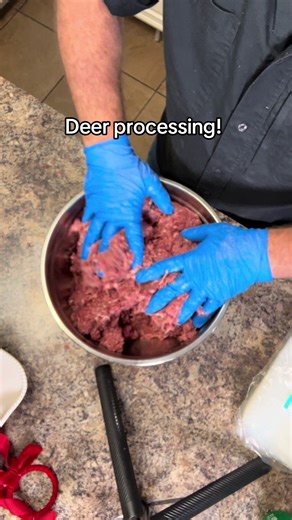 Processing a deer for some burger meat! #deerburger #process #makeyourown #satisfyingvideos #fyp