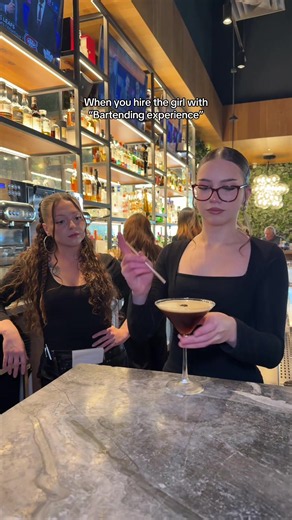 😩😩 #bartender #restaurant | Bartender