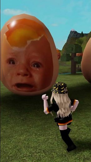 CRYING EGG BABY IN ROBLOX 👶🏻