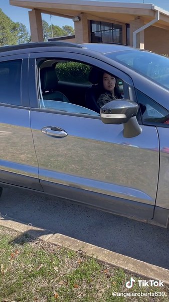 Angela Roberts (@angelaroberts196)’s videos with original sound - Angela Roberts