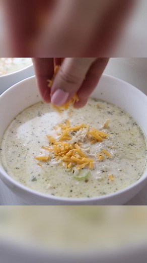 4K views · 58 reactions | This Keto Chicken and Cauliflower Soup is a super simple low-carb soup. If you’re ready for a hearty meal, your tastebuds will love this cauliflower and chicken soup that is full of flavor. Recipe>> https://kaseytrenum.com/keto-chicken-and-cauliflower-rice-soup/ | Easy Keto/Low Carb Recipes | Facebook