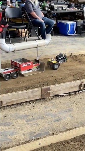 NITRO RC tractor motor is screaming at the Worlds