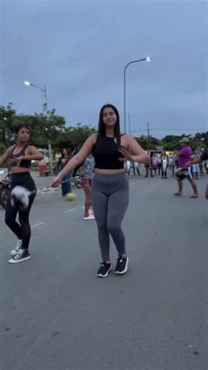 Princess Anahii's Enchanting Dance in Beautiful Dress