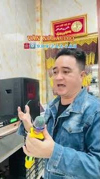 Using the microphone incorrectly will make your singing sound bad.