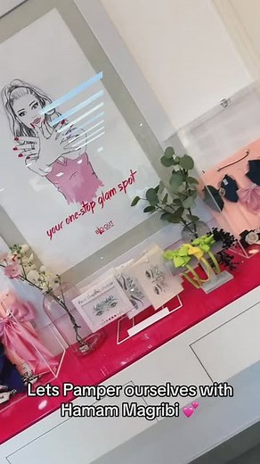 Rumi Munawar on Instagram‎: "Moroccan Bath - حمام مغربى 🛀 🛀 The three-step process of a Moroccan bath includes lathering, steaming and scrubbing. In a private setting, a practitioner will use a soap to lather across your body, followed by a relaxing session in a steamy environment to help open the pores. 📍 @blooutbeauty"‎