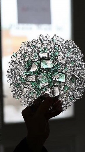 Fusing broken glass to make a bowl #fusedglass #glassart #disposableglasscraft #diy #recycledart