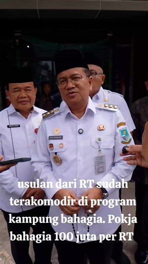 Manfaat dari kampung bahagia,usulan RT untuk pembangunan. sudah tertera di program kampung bahagia. Pokja bahagia 100 juta per RT. #tiktokviral #fyp #kotajambi #kotajambibahagia #CapCut