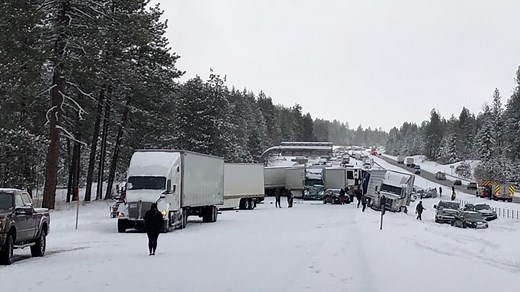 I-84 in Eastern Oregon reopens after massive pileup between Pendleton, La Grande