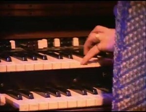 1.9K views · 81 reactions | Yes - Live At The Rainbow Theater (1972) Setlist 1. Your Move/All Good People 2. The Clap 3. And You and I 4. Close to the Edge 5. Excerpts from The Six Wives of Henry VIII 6. Roundabout 7. Yours Is No Disgrace 8. Starship Trooper (Excerpt) The Band: Jon Anderson (Vocals) Steve Howe (Guitars) Chris Squire (Bass) Alan White (Drums) Rick Wakeman (Keyboards) | Nación Progresiva | Facebook