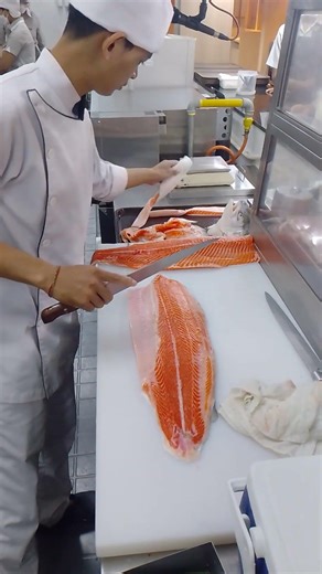 Hoping for a million likes🥺🙏 #fish #edms #seafood #automobile #sushi #fishing #mtb #sushi #fishcutti