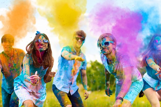 25 Colorful Ideas for Family-Friendly Holi Games and Activities