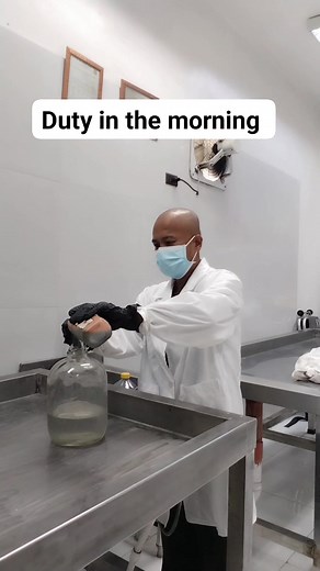 4.9K reactions · 47 shares | Mixing embalming solution. | Brando Bandido Bayaning Tulisan | Facebook