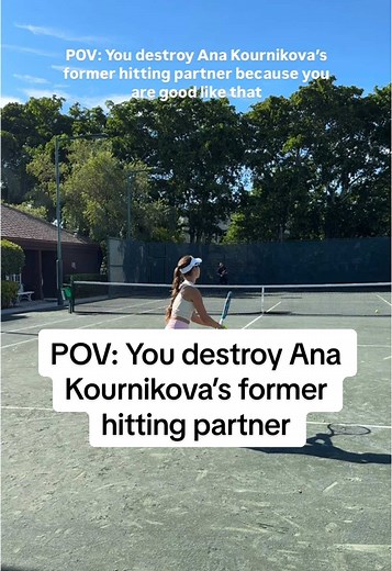 Just another ordinary day in the life of women who beat men on the tennis court ☺️✨🤞🏼 . . . . #twins #tennis #newyork #twins #tennisplayer #tenniscourt #djokovic #sohohouse #chinaopen #usopen #tennisfan #miami #love #miamibeach #usa #sports #family #tennislife #nyc #nike #miamitennis #twinning #federer #newyork #australianopen #election #fall #winter