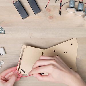 1.2K reactions · 465 shares | 3 New Electronics Projects Designed to Teach, Engage and Inspire Just in Time for the Holidays! | KiwiCo | Facebook