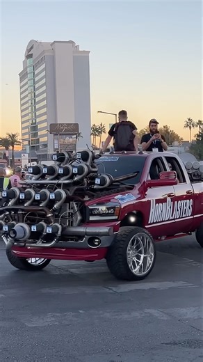 17 Turbo’s and 17 Horn’s Cummins Ram Diesel #truck #diesel #4x4 #liftedtrucks #automotive #turbo