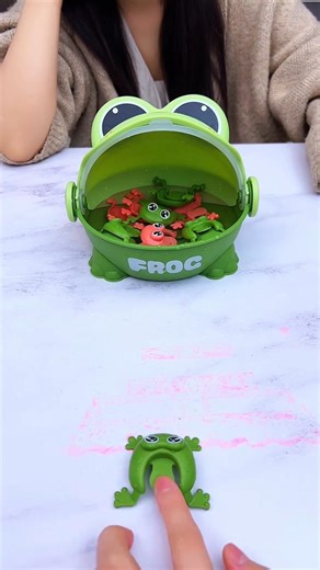 Tiny Frogs Challenge 🐸🍬 Who Wins All the Candy?!
