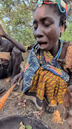 112K views · 1.3K reactions | Hadzabe tribe bush people favorite activity in the nature is to prepare traditional bush food together in the nature as a family 殺 | African Tribal Diaries | Facebook