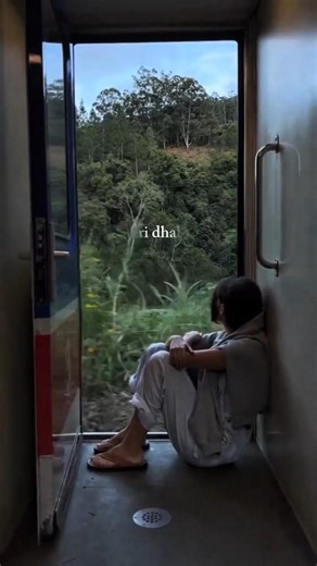 Meri Dhaleez so ho kar ✨️bahara jab guzarti 😢. #viralshort #love #sad