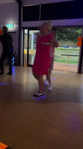 Rocking Robins Rock n Roll Club on Reels