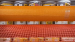 clip-1107819607-reinforcing-mesh-plaster-putty-walls-construction-lumber