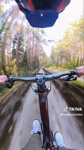 Adrenalina w jeździe rowerowej bez hamowania