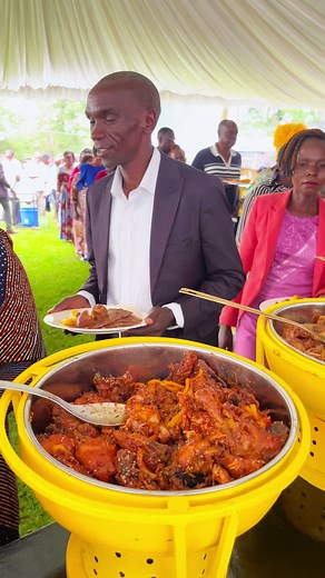 Buffet setup by @Haus catering #mejasanwedding #weddinginkisumu #wedding #food #buffet #eliudkipchoge