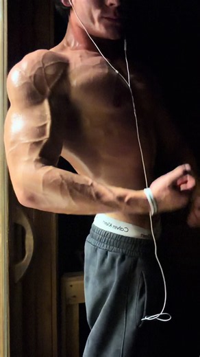 190 Shredded Baby Gym Motivation — Workout Inspiration