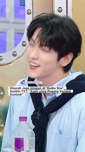 166K views · 10K reactions | Soobin TXT mencuri perhatian dalam penampilan perdananya di acara variety show MBC 'Radio Star'. Khususnya saat menyinggung tentang peringatan agensi agar dia menjaga ucapan di program tersebut. Namun itu tidak akan dipatuhinya karena, "Sekarang sedang masa perpanjangan kontrak, kami yang pegang kendali!" canda Soobin. #dreamersid #dreamersradio #dreamersnetwork #kpop #soobin #txt #radiostar | Dreamers Radio | Facebook