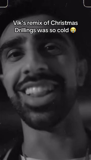 Vikkstar's Christmas Explosion Remix 🎄