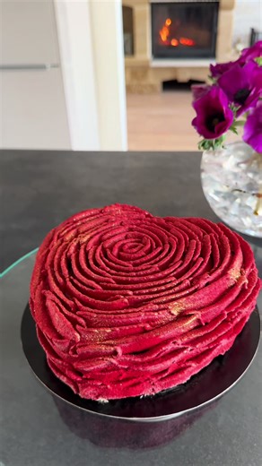 Entremet Trompe L'Œil Praliné au Chocolat Noir
