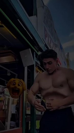 Legend Joesthetics 🥶 #public Shocked 🤯 #leg #legworkout #shortsviral #joesthetics #gym #motivation